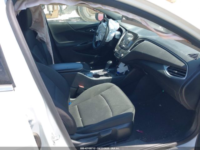 1G1ZC5ST3LF047312 Chevrolet Malibu Fwd 1fl