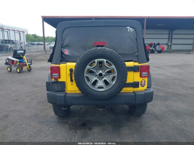 1C4BJWDG2FL643375 Jeep Wrangler Unlimited Sport