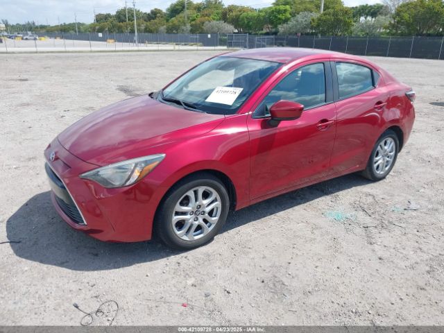 3MYDLBYV9JY318762 Toyota YARIS IA
