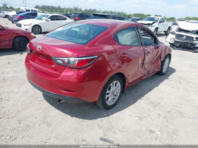 3MYDLBYV9JY318762 Toyota YARIS IA