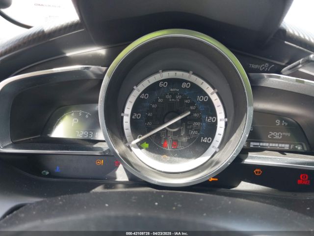 3MYDLBYV9JY318762 Toyota YARIS IA