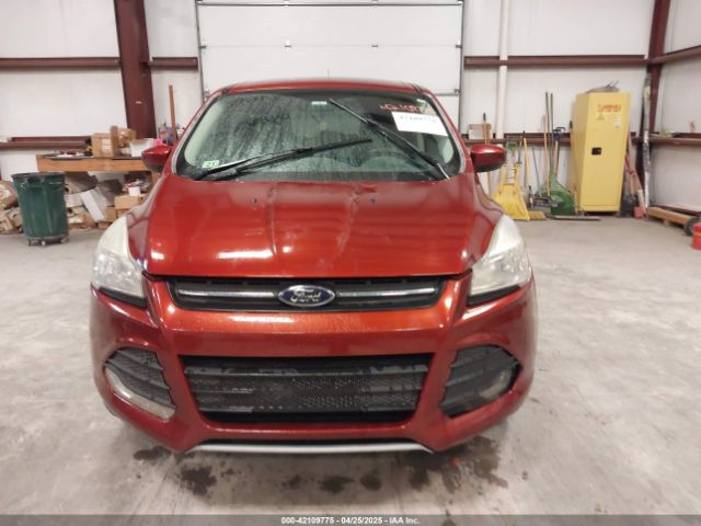 1FMCU9GX6GUC08682 Ford ESCAPE SE