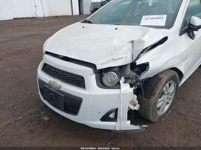 1G1JC5SHXE4230326 Chevrolet Sonic Lt Auto