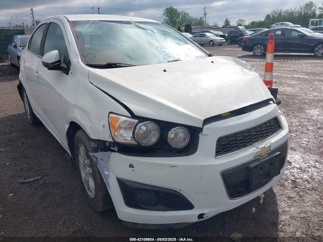 1G1JC5SHXE4230326 Chevrolet Sonic Lt Auto