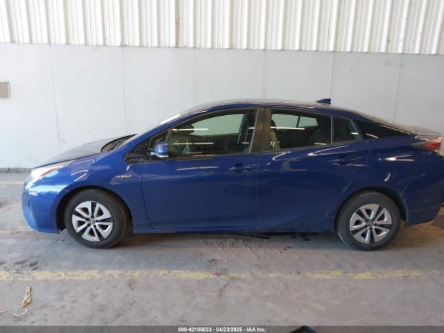 JTDKARFU3H3538478 Toyota Prius Two Eco