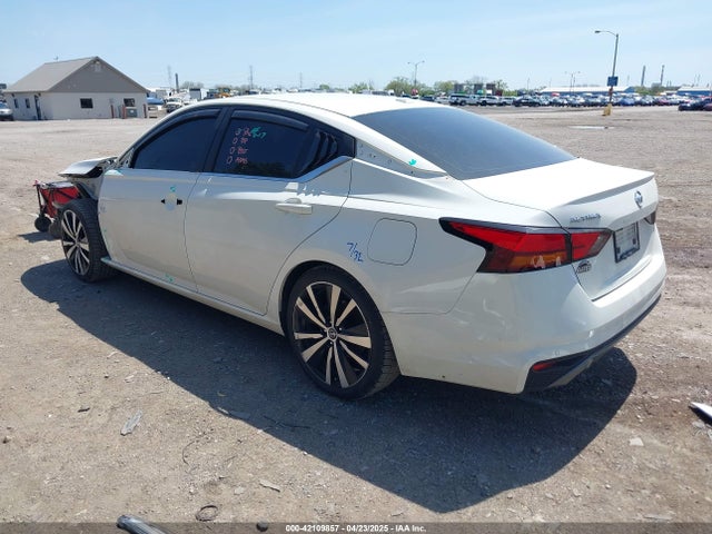 1N4BL4CV5NN385375 Nissan Altima Sr Fwd