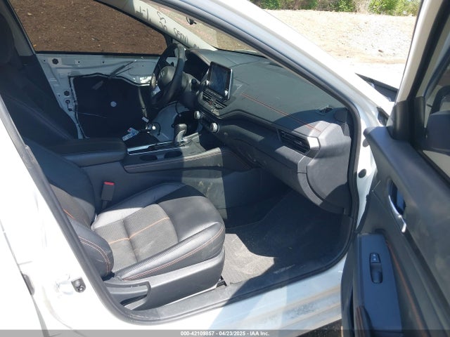 1N4BL4CV5NN385375 Nissan Altima Sr Fwd