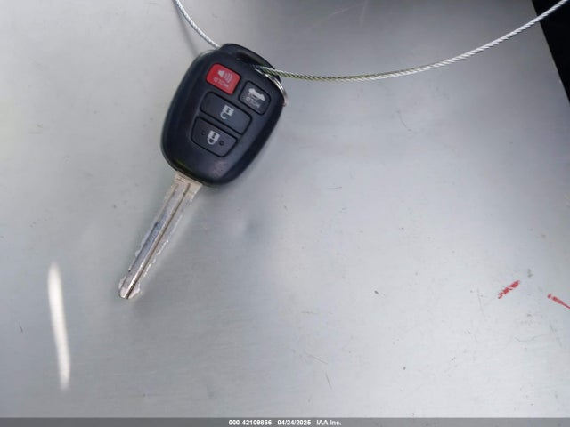 Toyota 2zr-fe 2019 2T1BURHE7KC132196 Image 11