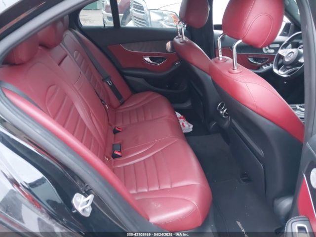 55SWF4JB1HU195683 Mercedes-Benz C 300 Luxury/sport