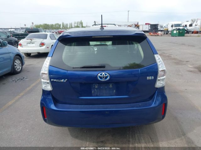 JTDZN3EUXEJ012177 Toyota Prius V Five