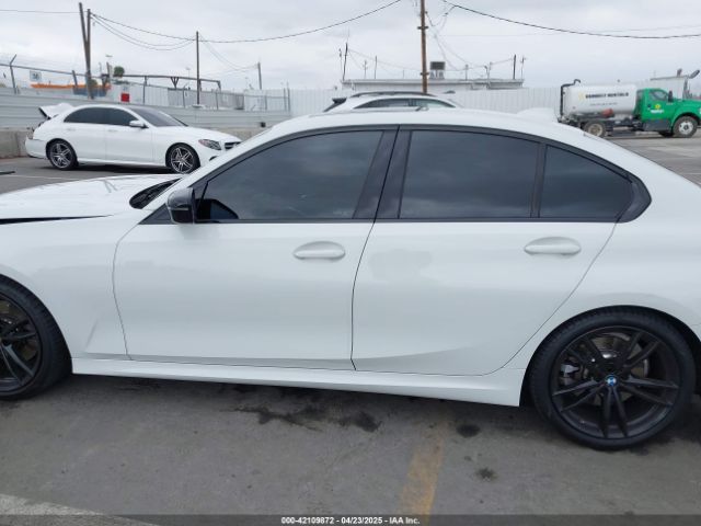 3MW5R1J04M8C06043 BMW 3 Series 330i