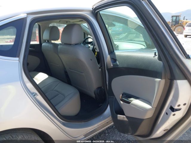 1G4PW5SK6G4184318 Buick Verano Sport Touring Group