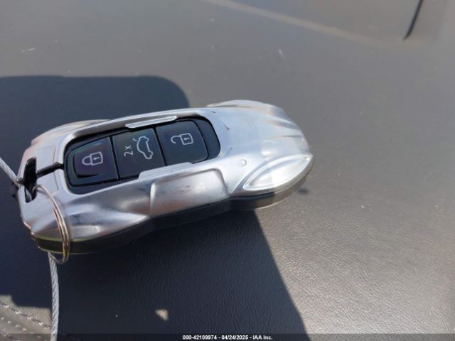 WAUFJBFW0N7008772 Audi E-tron Gt Premium Plus Quattro