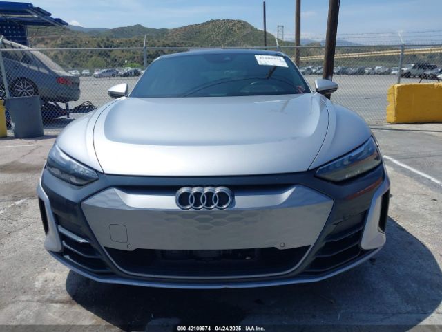 WAUFJBFW0N7008772 Audi E-tron Gt Premium Plus Quattro