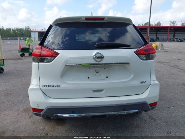 KNMAT2MT0KP527137 Nissan ROGUE SV