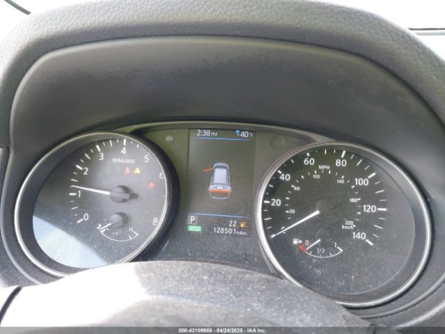 KNMAT2MT0KP527137 Nissan ROGUE SV