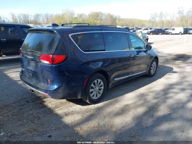 2017 CHRYSLER PACIFICA 2C4RC1BG8HR594451 Photo 3