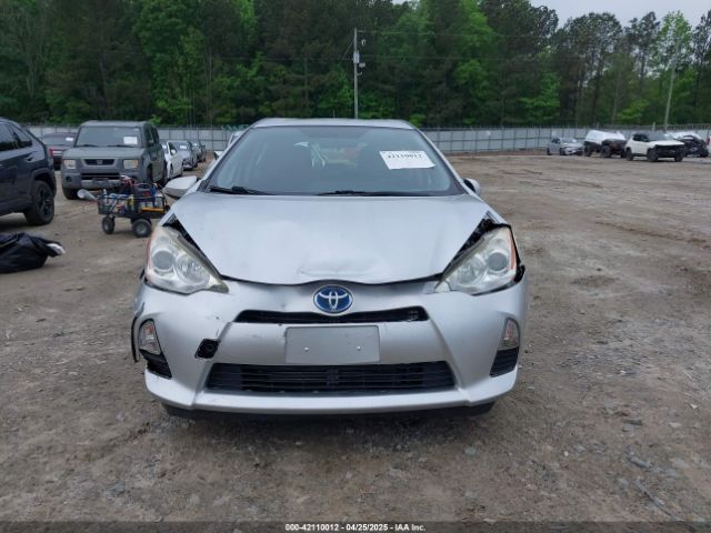 JTDKDTB34E1562443 Toyota Prius C Two