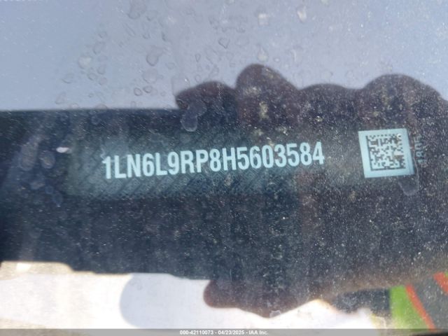 1LN6L9RP8H5603584 Lincoln Continental Reserve