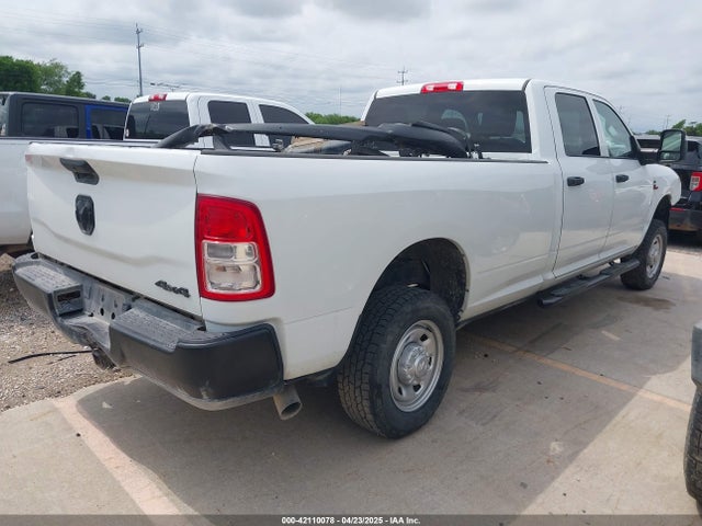 3C6UR5HLXRG139877 RAM 2500 Tradesman  4x4 8' Box