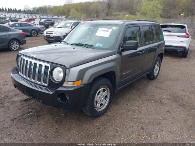 1C4NJPBA8FD419040 Jeep Patriot Sport