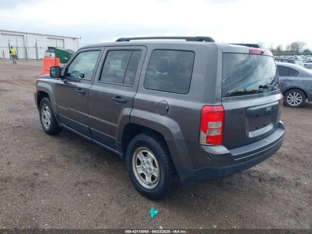 1C4NJPBA8FD419040 Jeep Patriot Sport