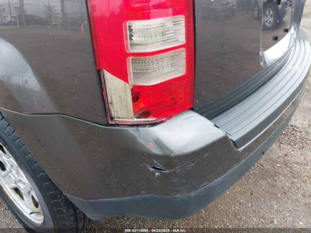 1C4NJPBA8FD419040 Jeep Patriot Sport