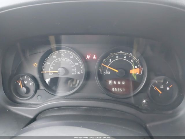 1C4NJPBA8FD419040 Jeep Patriot Sport