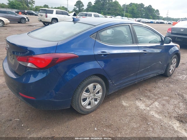 5NPDH4AE9GH751316 Hyundai ELANTRA SE