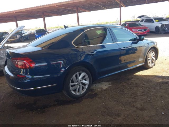 1VWBA7A3XJC042079 Volkswagen Passat 2.0t Se