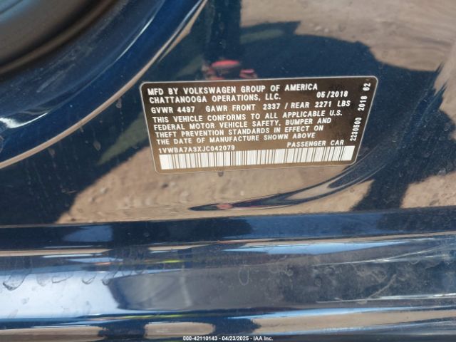 1VWBA7A3XJC042079 Volkswagen Passat 2.0t Se