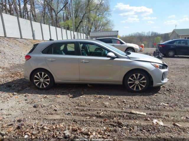 KMHH35LE1LU146270 Hyundai ELANTRA GT