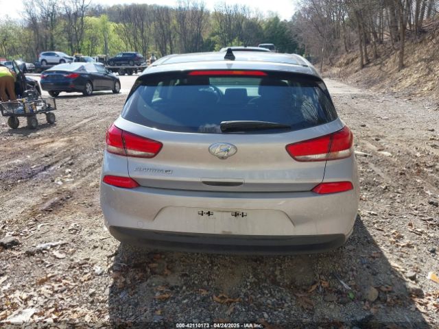 KMHH35LE1LU146270 Hyundai ELANTRA GT