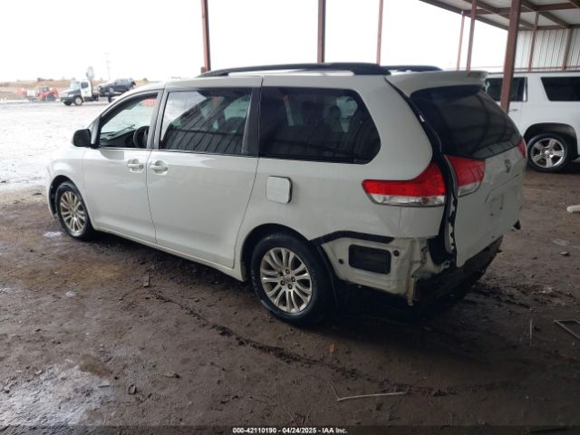 5TDYK3DC6ES444121 Toyota Sienna Xle V6 8 Passenger
