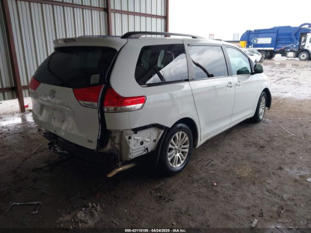 5TDYK3DC6ES444121 Toyota Sienna Xle V6 8 Passenger
