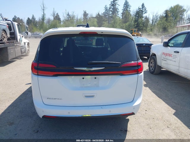 Chrysler Pacifica Touring L 2023 2C4RC1BG8PR560119 Image 17