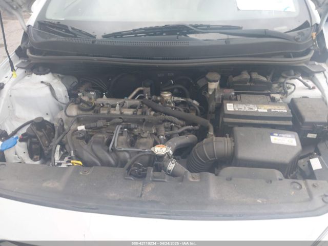 KMHCT4AE6HU360069 Hyundai ACCENT SE