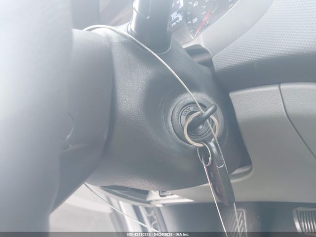 KMHCT4AE6HU360069 Hyundai ACCENT SE