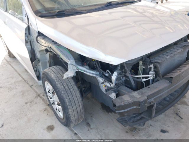 KMHCT4AE6GU054438 Hyundai ACCENT SE