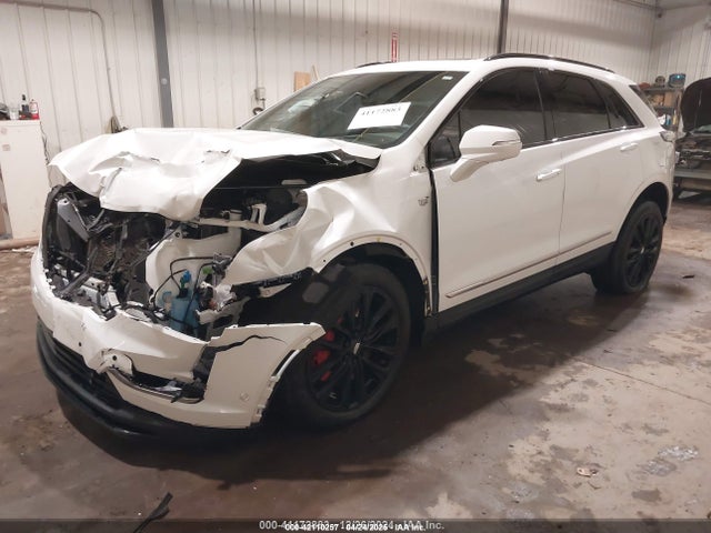 2023 CADILLAC XT5 1GYKNGRS4PZ181756 Photo 1