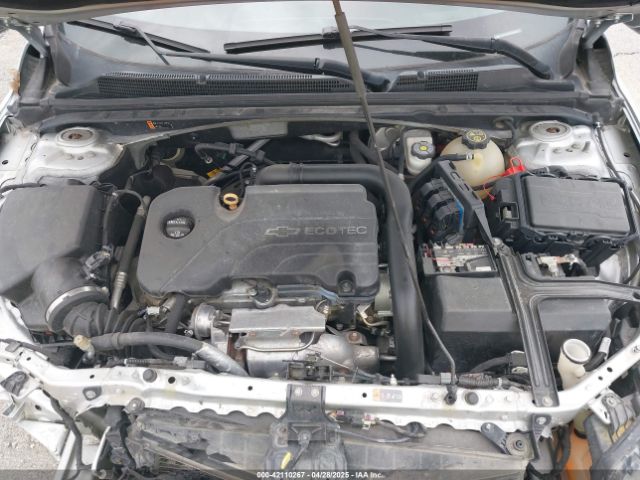 1G1ZE5ST0HF121657 Chevrolet MALIBU 1LT