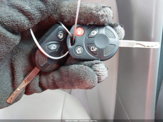 1FMCU9GX9EUB15944 Ford ESCAPE SE