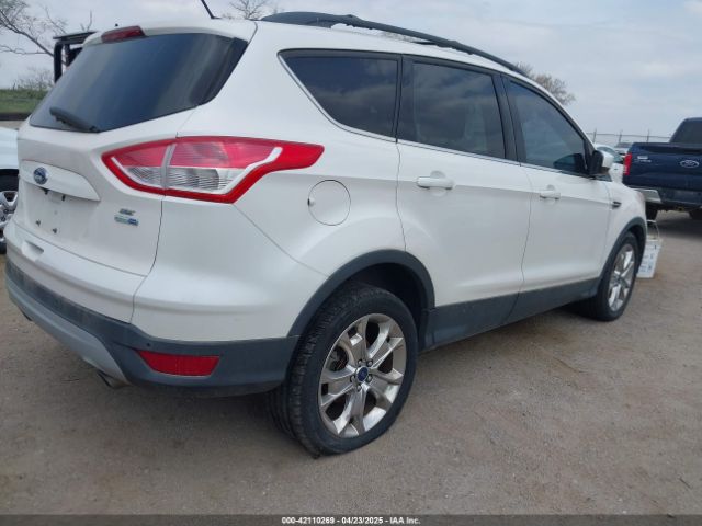 1FMCU9GX9EUB15944 Ford ESCAPE SE
