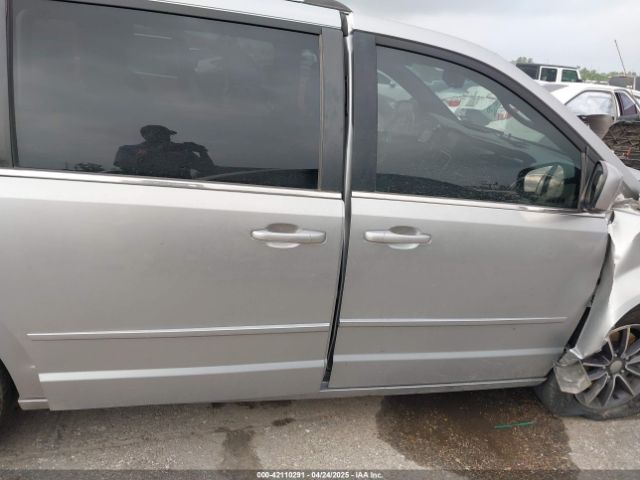 2C4RDGCG2GR236503 Dodge Grand Caravan Sxt