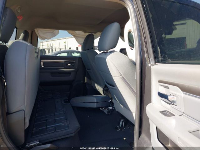 2018 RAM 1500 1C6RR7LT1JS332585 Photo 7
