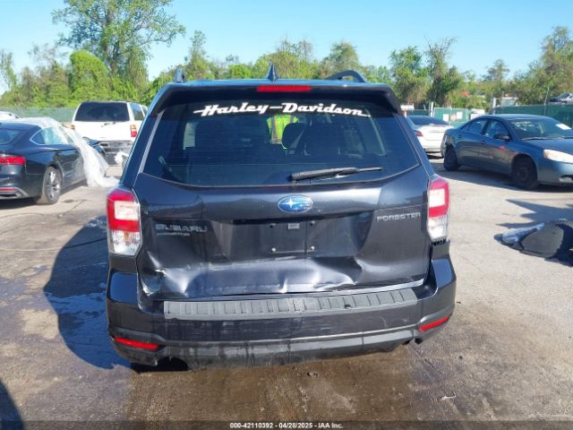 JF2SJAGC0JH598882 Subaru Forester 2.5i Premium