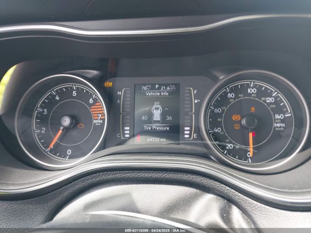 1C4PJLCBXLD506409 Jeep Cherokee Latitude Fwd