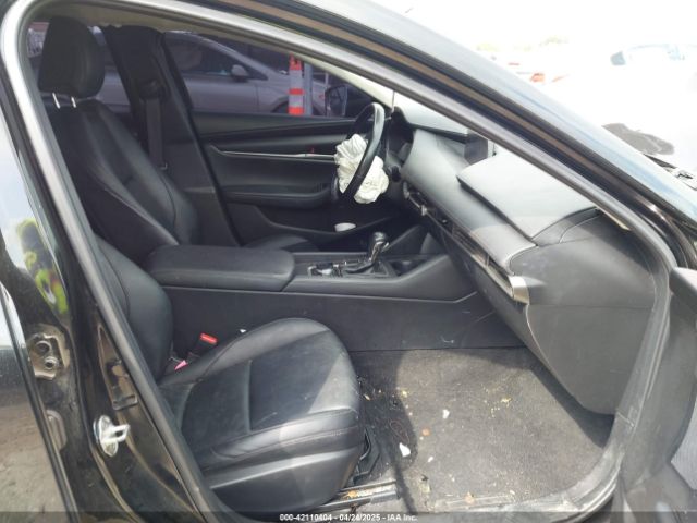 JM1BPABL0M1320646 Mazda MAZDA3