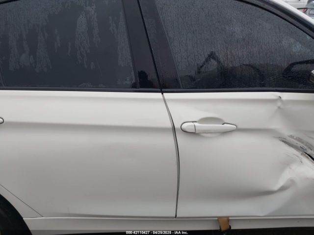 WBA3B3C58FF546547 BMW 328i Xdrive