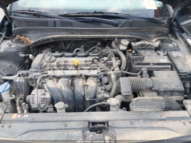 3KPF24AD8ME263248 KIA Forte Lxs